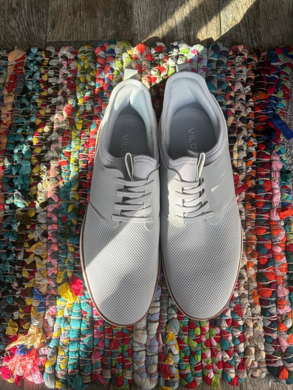 Vilocy V2409 men’s Oxford White Mesh Lace-Up Sneakers